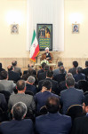 دیدار  دیدار بیش از هفتاد نفر از نمایندگان مجلس شورای اسلامی با آیت‌الله هاشمی رفسنجانی